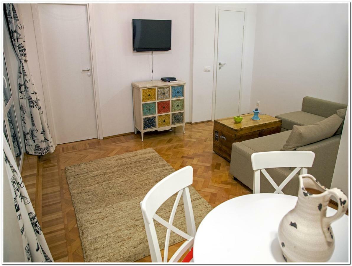Skyview Old Town Apartment Bucureşti Eksteriør bilde